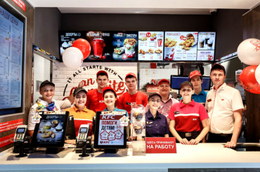 KFC в Ждановичах приглашает в свою команду  