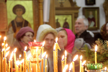 Праздничное богослужение на Рождество Христово в Заславле 