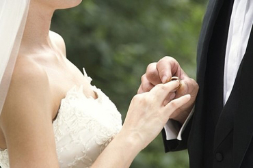 Совет да любовь! В Заславле в прошлом году зарегистрировано 103 брака